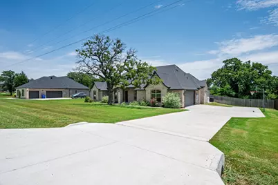 180 Hassler Drive, Stephenville, TX 76401 - Photo 2