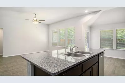 9816 Mescalbean Boulevard, Fort Worth, TX 76036 - Photo 12