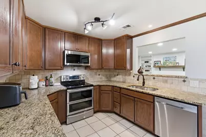 8516 Crestview Drive, North Richland Hills, TX 76182 - Photo 12