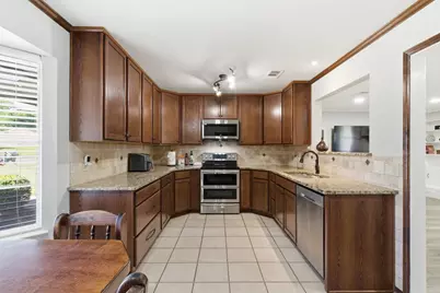 8516 Crestview Drive, North Richland Hills, TX 76182 - Photo 10