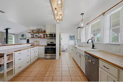905 Crawford Road, Sadler, TX 76264 - Photo 10