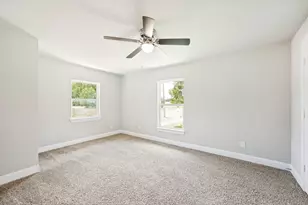 2800 Cecil Dr, Richland Hills, TX 76118 - Photo 10