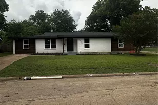 2800 Cecil Dr, Richland Hills, TX 76118 - Photo 1