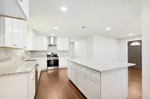 2800 Cecil Dr, Richland Hills, TX 76118 - Photo 6