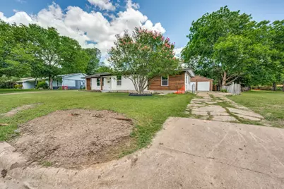 2800 Cecil Drive, Richland Hills, TX 76118 - Photo 2