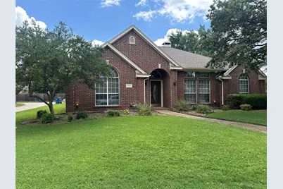 402 Buttonwood Drive, Coppell, TX 75019 - Photo 2