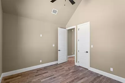 1041 Mickelson Drive, Granbury, TX 76048 - Photo 36