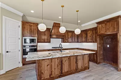 1041 Mickelson Drive, Granbury, TX 76048 - Photo 14