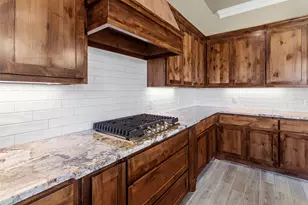 1041 Mickelson Dr, Granbury, TX 76048 - Photo 20