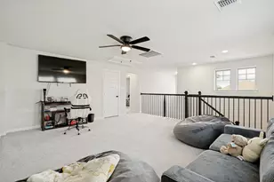 909 Almond Blossom Cir, Crowley, TX 76036 - Photo 18