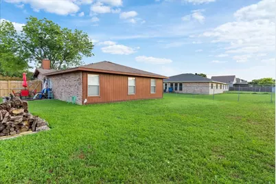 10311 Pondwood Drive, Dallas, TX 75217 - Photo 10