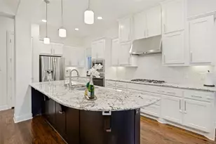 3224 Balcones Dr, Irving, TX 75063 - Photo 8