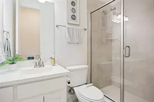 3224 Balcones Dr, Irving, TX 75063 - Photo 16