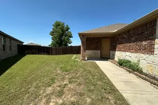 1202 Meadow Wood, Princeton, TX 75407 - Photo 2