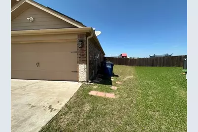 1202 Meadow Wood, Princeton, TX 75407 - Photo 2