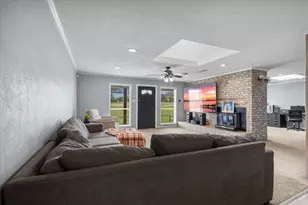 2300 Country Club Dr, Canton, TX 75103 - Photo 8
