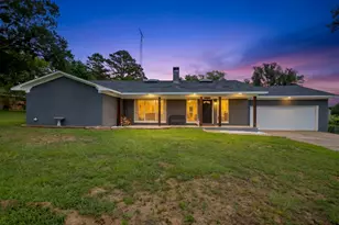 2300 Country Club Dr, Canton, TX 75103 - Photo 2