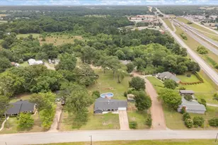 2300 Country Club Dr, Canton, TX 75103 - Photo 34
