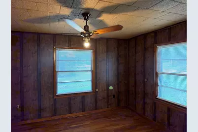 317 Hurt Street, Dublin, TX 76446 - Photo 4