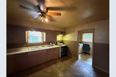 317 Hurt Street, Dublin, TX 76446 - Photo 4