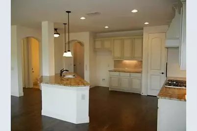 2320 Lynbridge Circle, Plano, TX 75025 - Photo 6