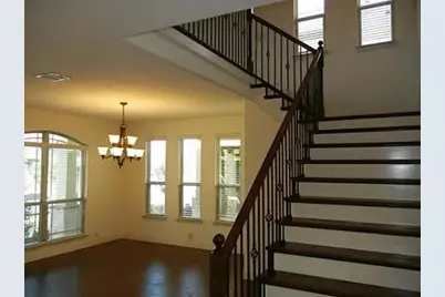 2320 Lynbridge Circle, Plano, TX 75025 - Photo 12