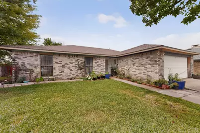 1317 Belinda Court, Garland, TX 75040 - Photo 4