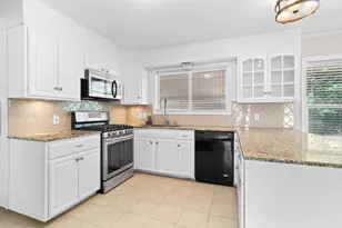 608 Catalina Dr, Waco, TX 76712 - Photo 8