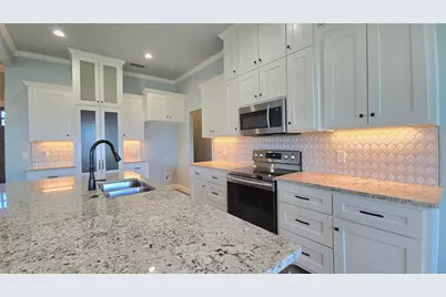 156 Carriage Hills Parkway, Abilene, TX 79602 - Photo 12