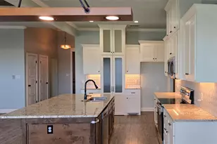 156 Carriage Hills Pkwy, Abilene, TX 79602 - Photo 10