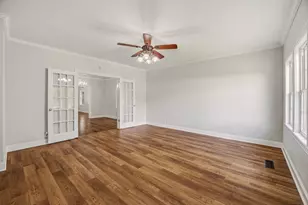 816 Kentucky St, Graham, TX 76450 - Photo 8