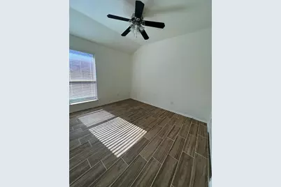 1011 Meadow Green Court, Princeton, TX 75407 - Photo 8