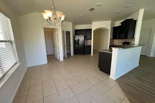 1011 Meadow Green Ct, Princeton, TX 75407 - Photo 4