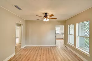 982 W Tarleton St, Stephenville, TX 76401 - Photo 6