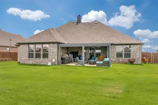 12701 Whispering Wind Dr, Godley, TX 76044 - Photo 32