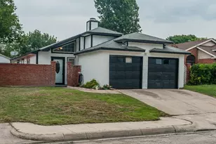 4707 Poppy Dr E, Fort Worth, TX 76137 - Photo 1