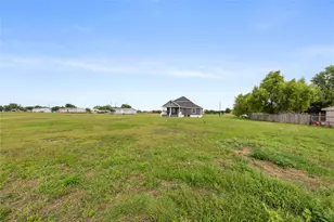 1128 Newton Rd, Ferris, TX 75125 - Photo 26