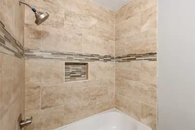 2706 Bridge Lake Drive, Irving, TX 75060 - Photo 16