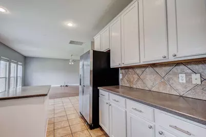 6107 Lakecrest Drive, Sachse, TX 75048 - Photo 8