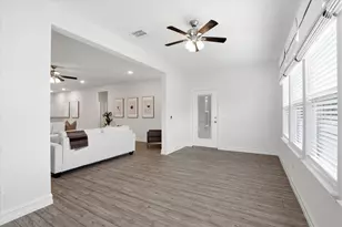1112 Cornerstone Dr, Little Elm, TX 76227 - Photo 20