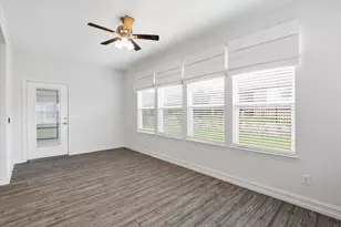 1112 Cornerstone Dr, Little Elm, TX 76227 - Photo 18