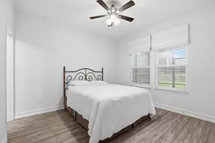 1112 Cornerstone Dr, Little Elm, TX 76227 - Photo 32