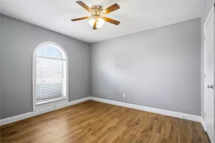 6601 Hughes Dr, Watauga, TX 76148 - Photo 14