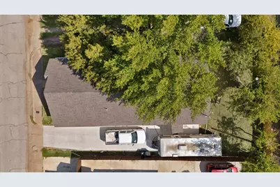 1130 E Hattie Street, Fort Worth, TX 76104 - Photo 4