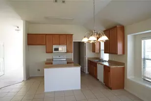 2409 Deerwood Dr, Little Elm, TX 75068 - Photo 4
