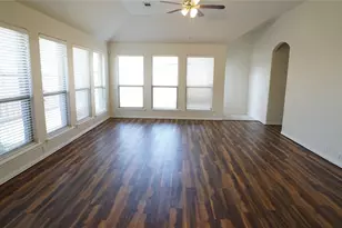 2409 Deerwood Dr, Little Elm, TX 75068 - Photo 2