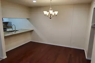 2902 Southern Cross Dr, Garland, TX 75044 - Photo 4