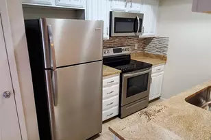 2902 Southern Cross Dr, Garland, TX 75044 - Photo 2