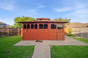 7036 Flamencia, Grand Prairie, TX 75054 - Photo 30