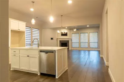 4449 Tall Knight Lane, Carrollton, TX 75010 - Photo 8